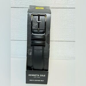 Kenneth Cole Black Leather Belt size small 30-32